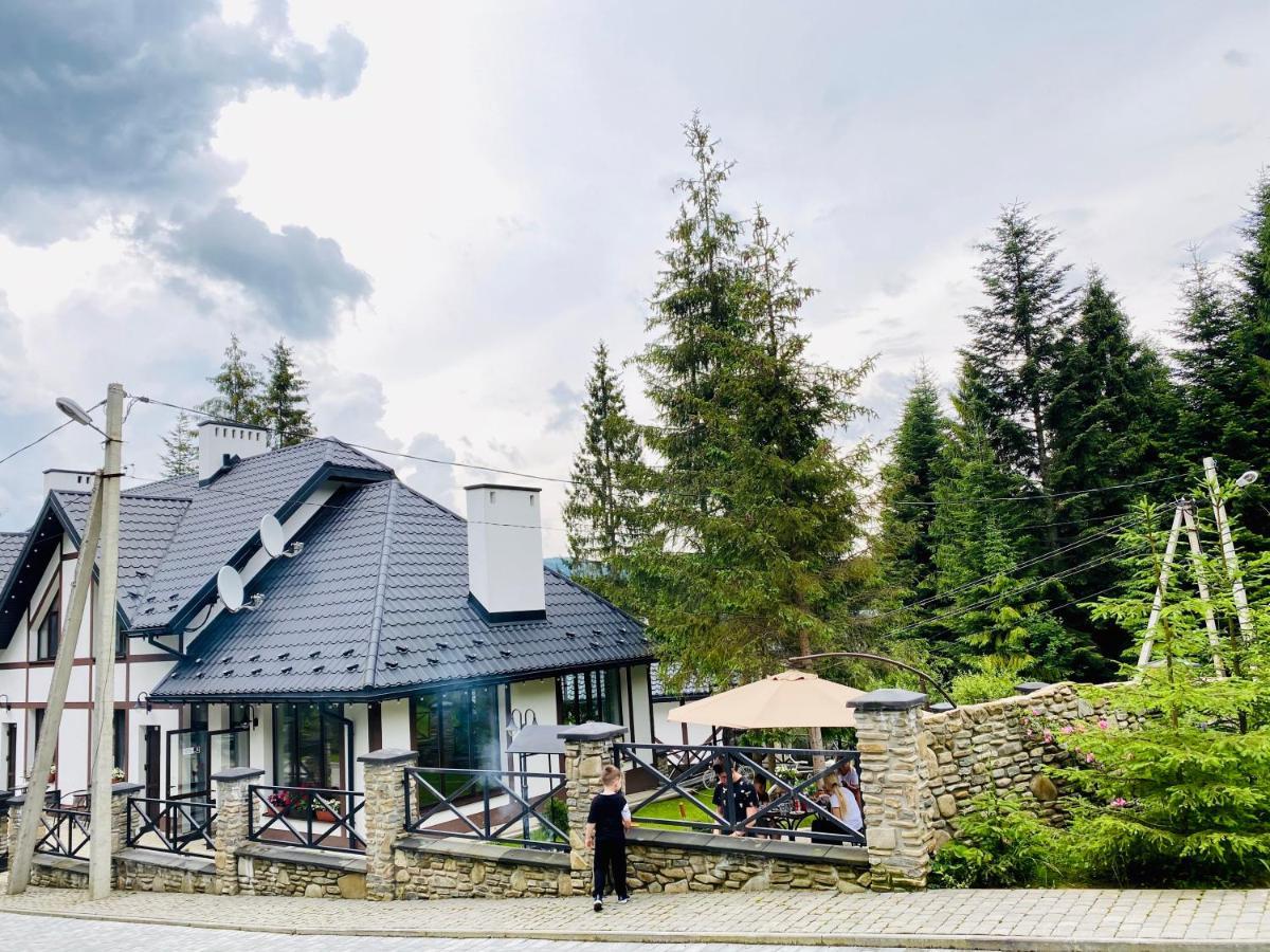 Феєрія Лісу Aparthotel Skhidnytsia Exterior foto
