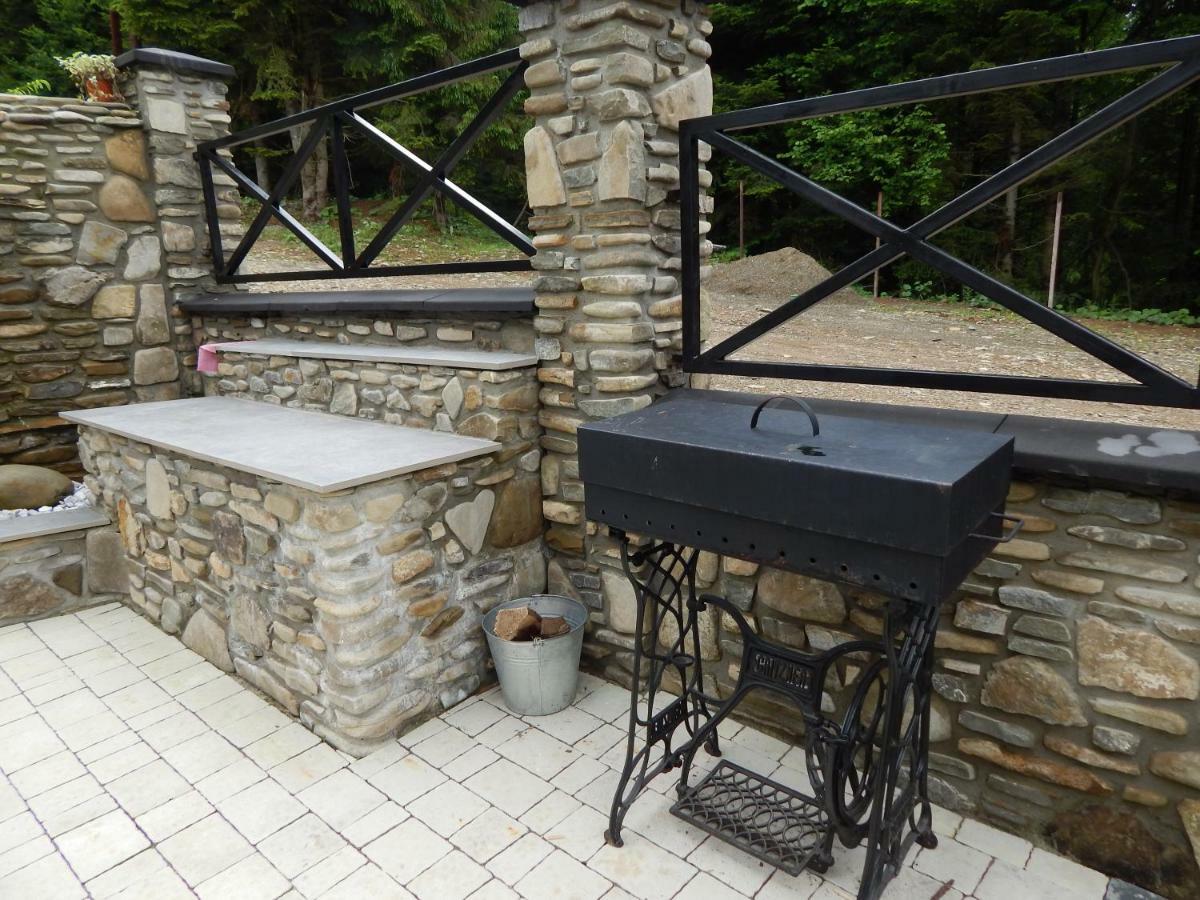 Феєрія Лісу Aparthotel Skhidnytsia Exterior foto