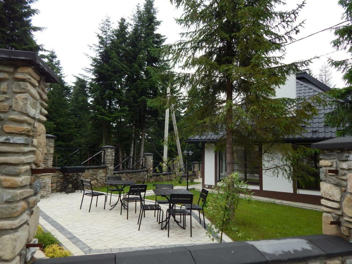 Феєрія Лісу Aparthotel Skhidnytsia Exterior foto